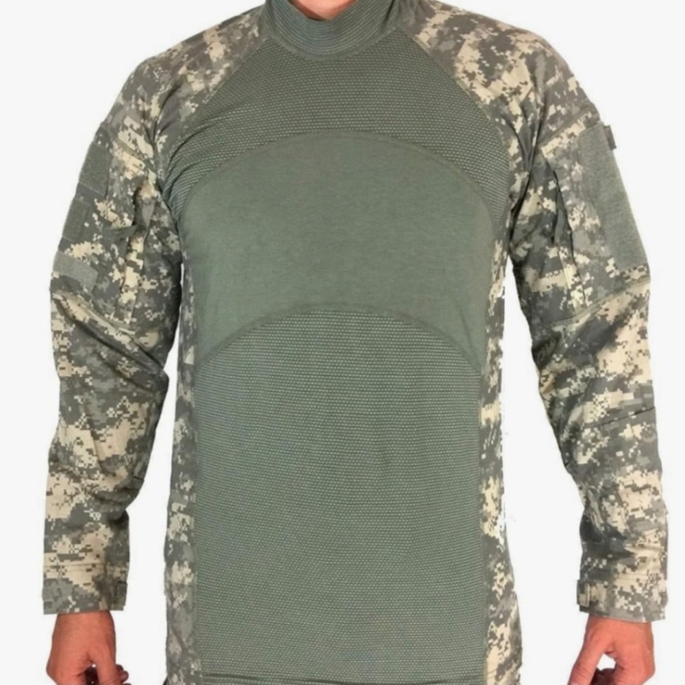 Massif - Men's Army Combat Base Layer Camouflage Long Sleeve Shirt - LARGE